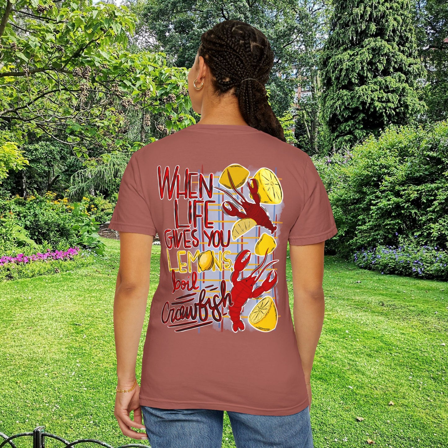Unisex 'When Life Gives You Lemons, Boil Crawfish' T-Shirt
