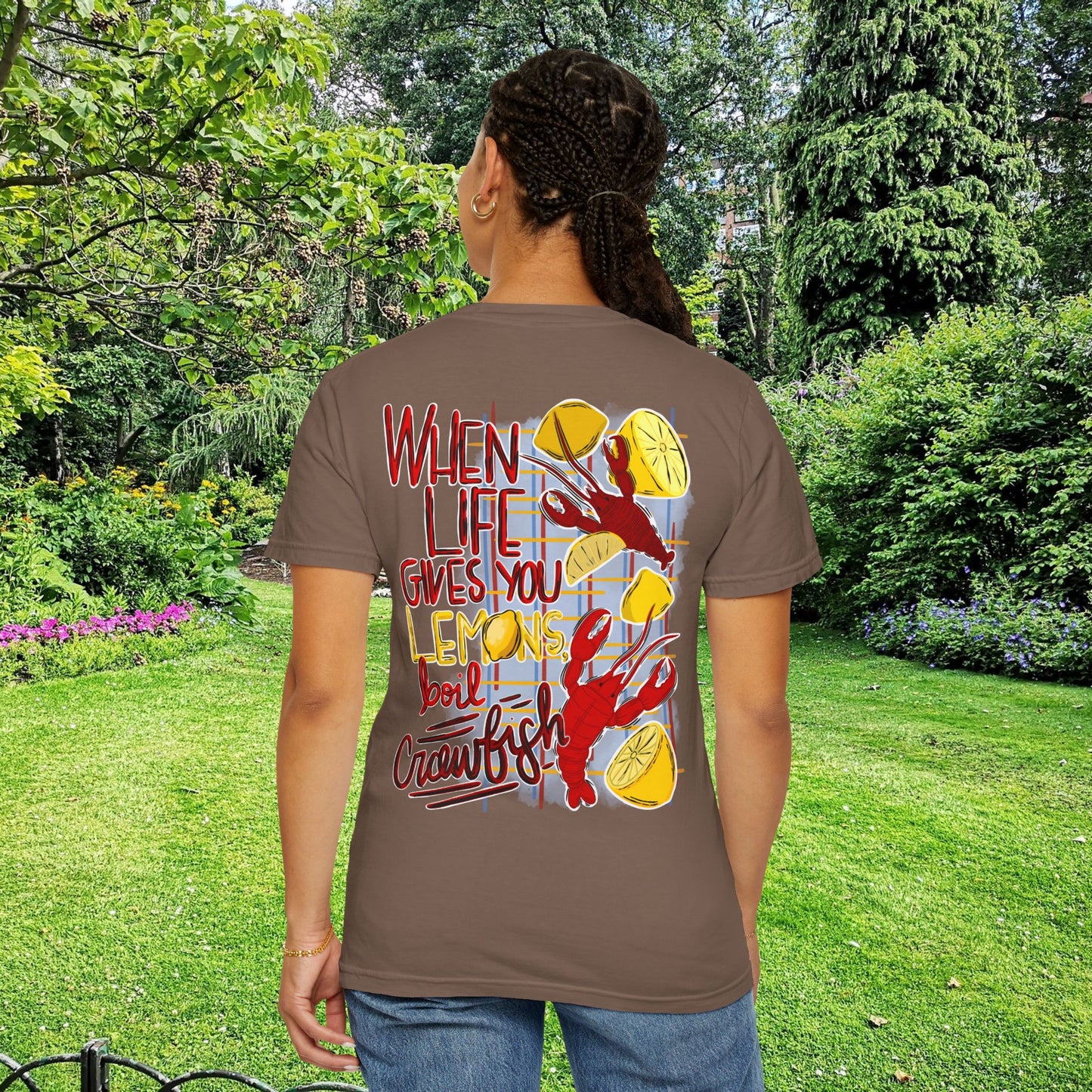 Unisex 'When Life Gives You Lemons, Boil Crawfish' T-Shirt